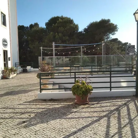 Edificio Vau Costa *